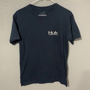 Men’s Small HUK performance fishing T-shirt